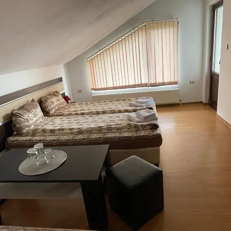 Guest house александра Dobrinishte
