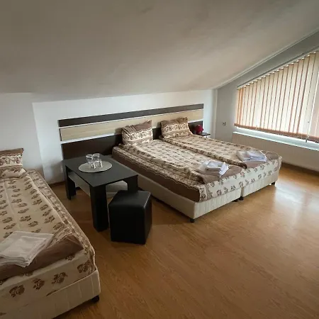 Guest house александра Dobrinishte