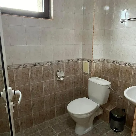 Πανσιόν александра Dobrinishte
