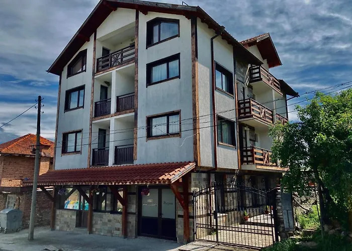 александра 3*