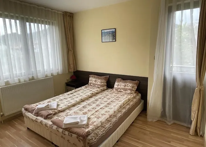 александра 3* Dobrinishte