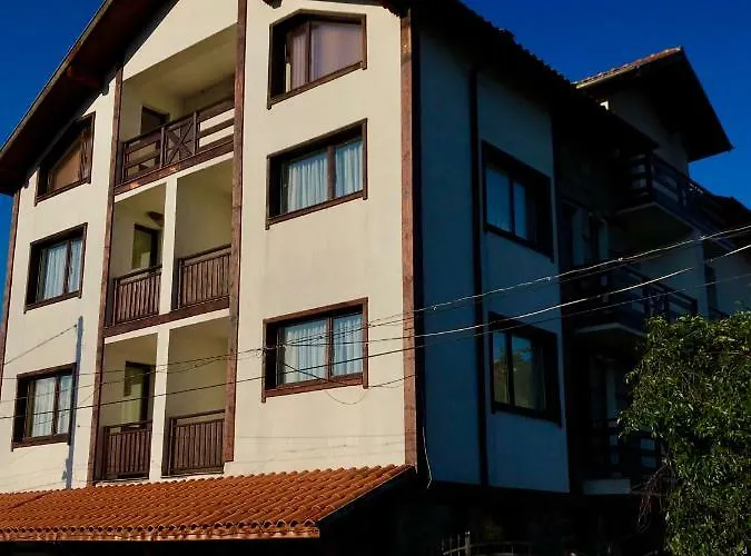 александра Affittacamere 3*