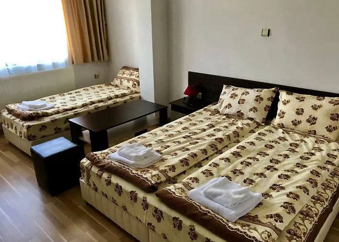 александра Affittacamere Dobrinishte